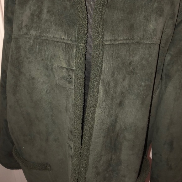 Coat - Picture 2 of 6